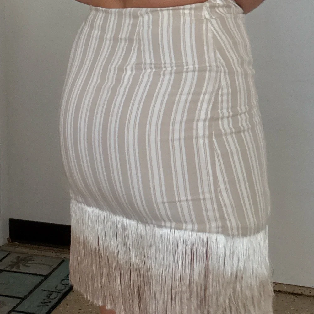 L'Academie Beige Asymmetrical Fringe Skirt - Picture 10 of 10